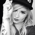 /album/fotogaleria/demi-lovato-500x500-jpg/